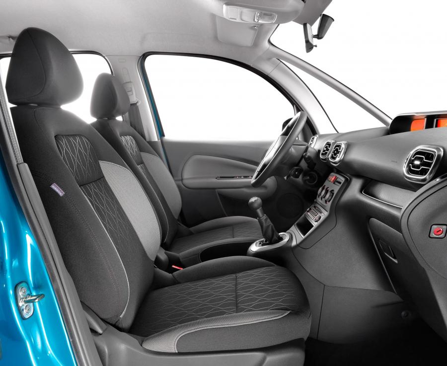  Citroen C3 Picasso 2013 года  (фото 8 из 21)